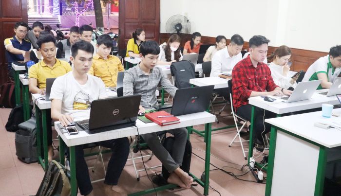 Khai Giảng Khóa Học Marketing Thực Chiến Khóa 64